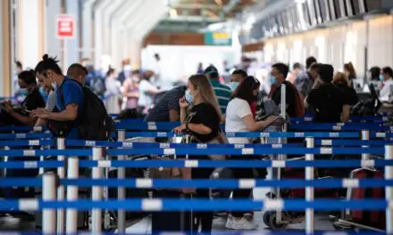 Airport lineups: Minister cites out-of-practice travellers as a cause | CTV News